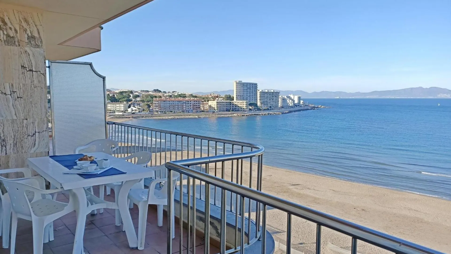 Brisas Del Mar Apartment L'Escala